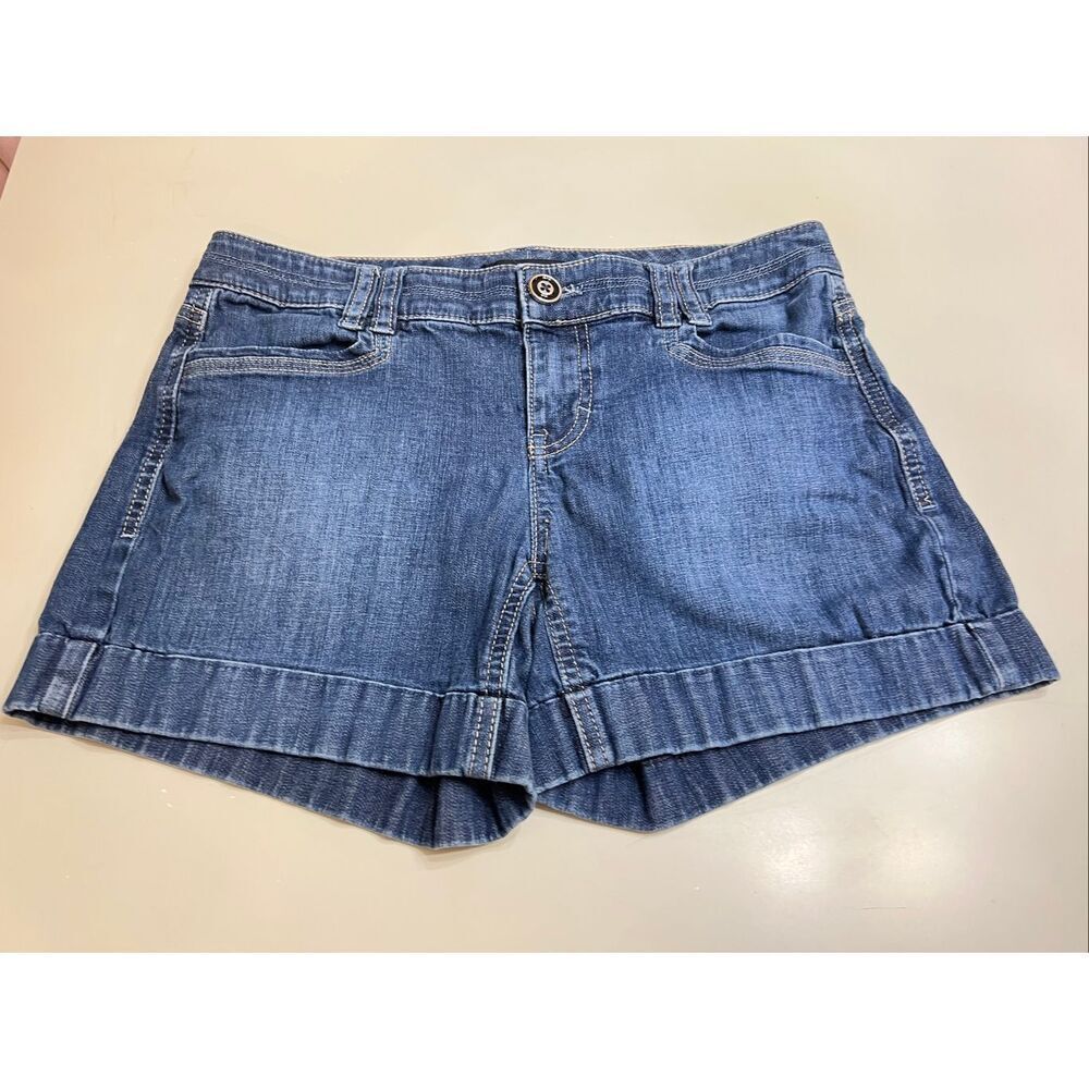 White House Black Market Women's Cuffed Stretch Flap Denim Shorts Blue Sz 0